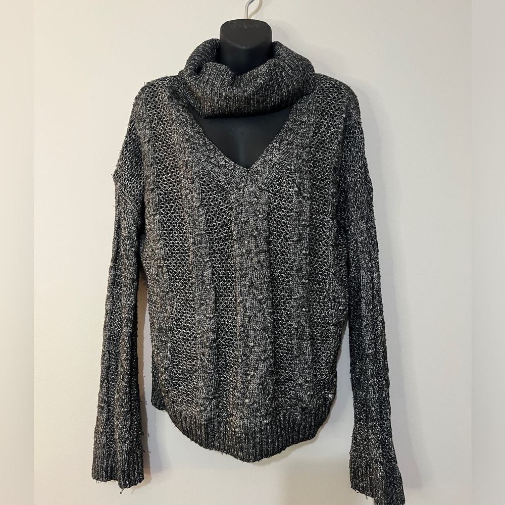 URBAN OUTFITTERS CUT OUT SWEATER
